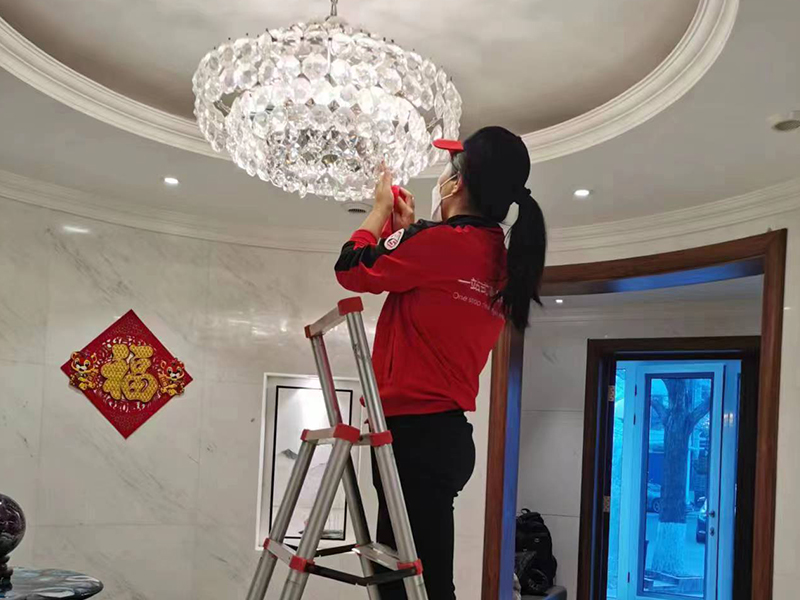 水晶燈清洗的步驟是什么？